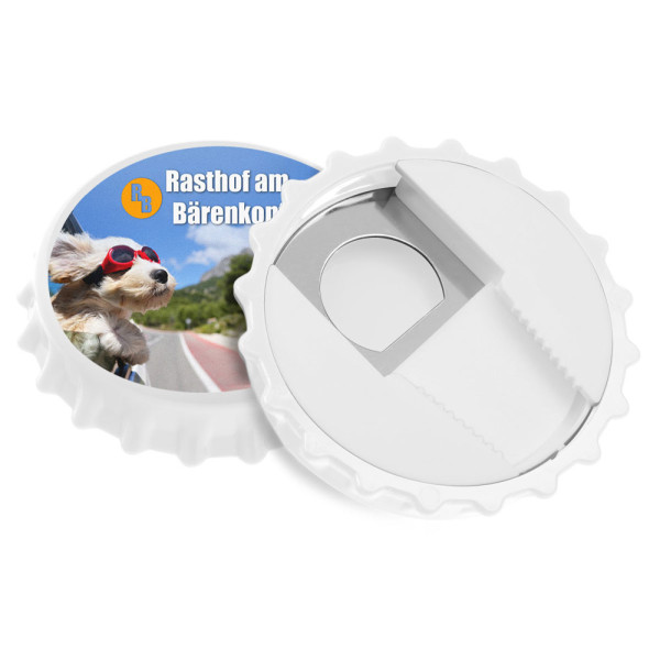 Bottle opener with seal
